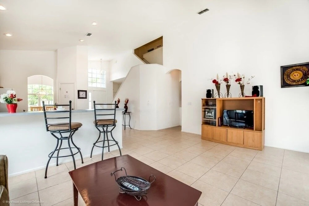 Very Spacious 15 Min To Disney! 5 Bedroom Villa