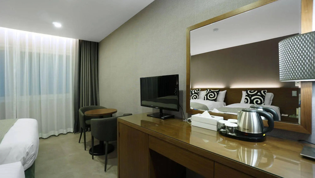 Itaewon Crown hotel