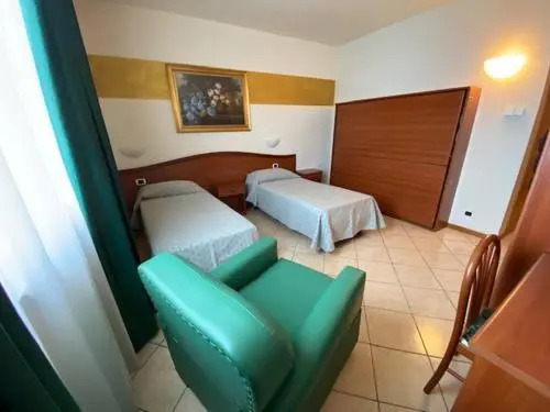 Mini Hotel