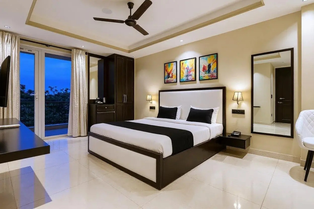 Townhouse Oak Udyog Vihar