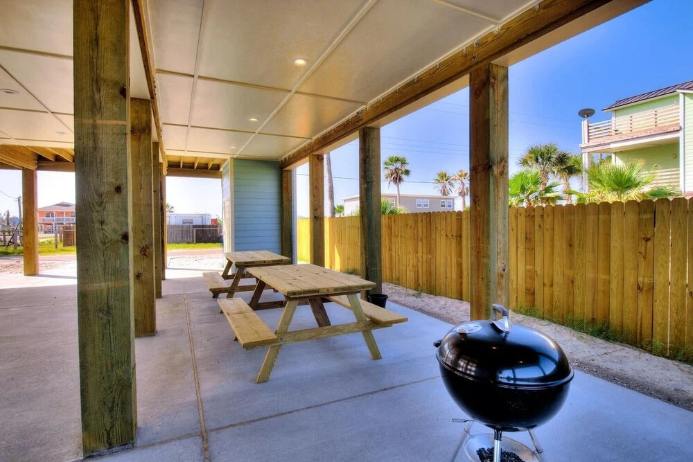 The Beach House 3 Bedroom Home by Redawning