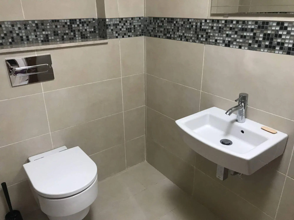 Oasis Square Apartment