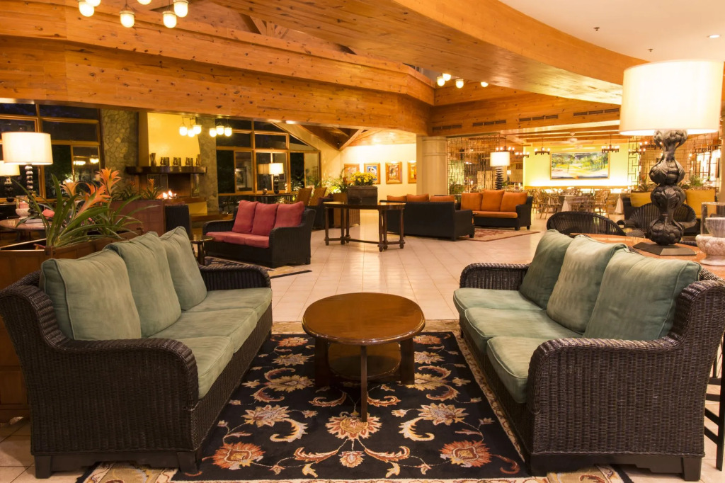 Отель John Hay Hotels Forest Wing
