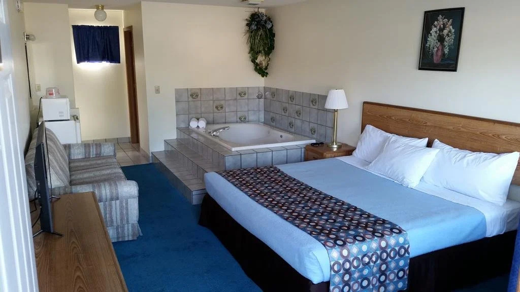 Surfside Motel