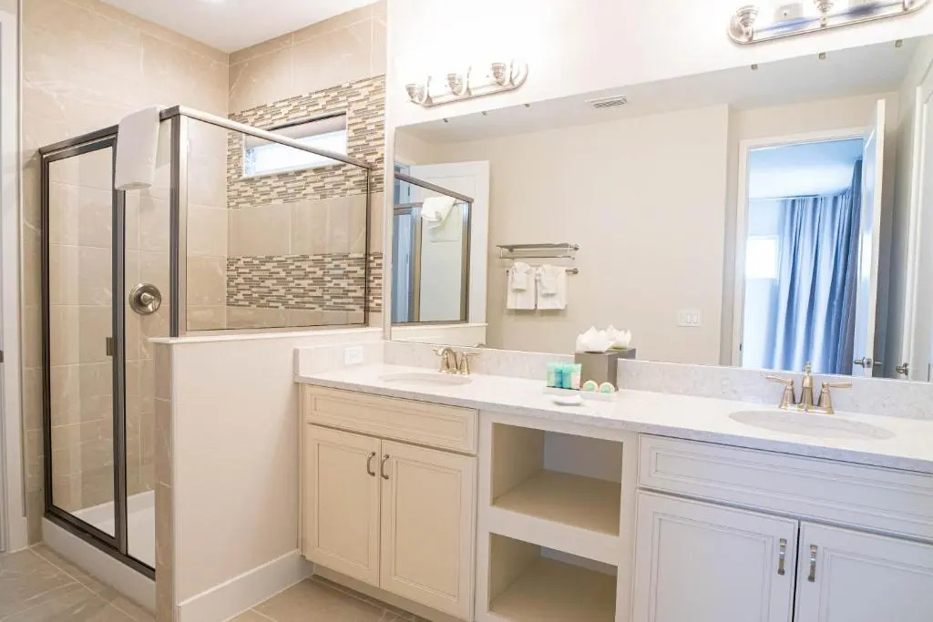 Luxury Home in Bears Den Near Disney with Private Pool, Movie Room, Pool Table & Resort Amenities - 7924JC