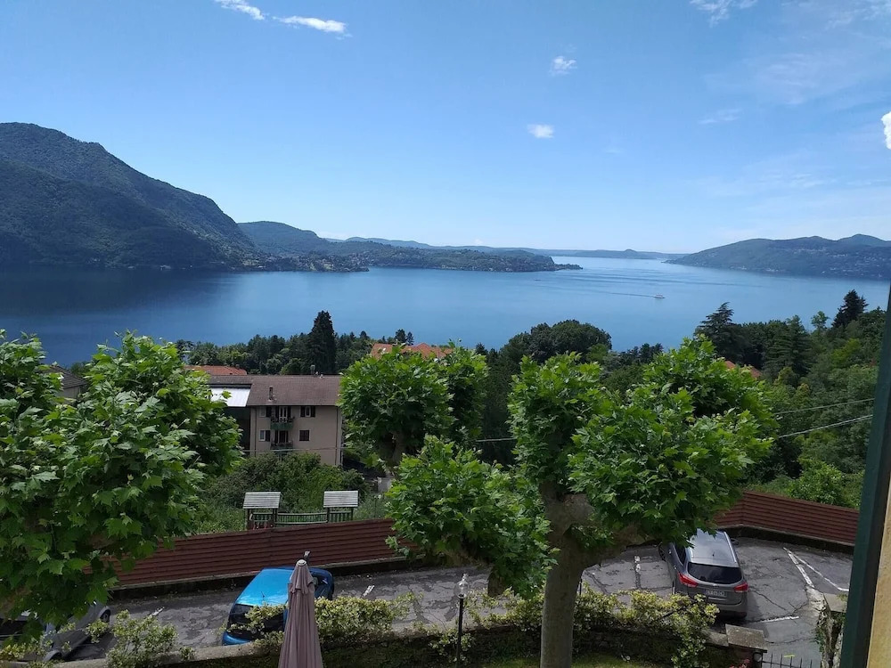 Casa Bellavista Sulle Alture Del Lago Maggiore
