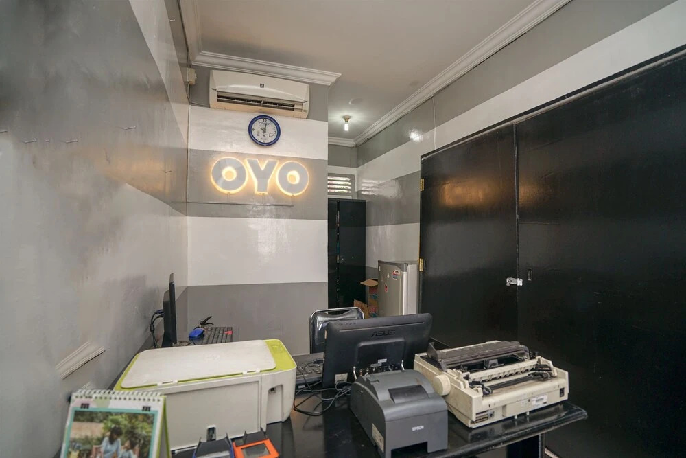 Amelia Kost Boarding House by OYO Rooms