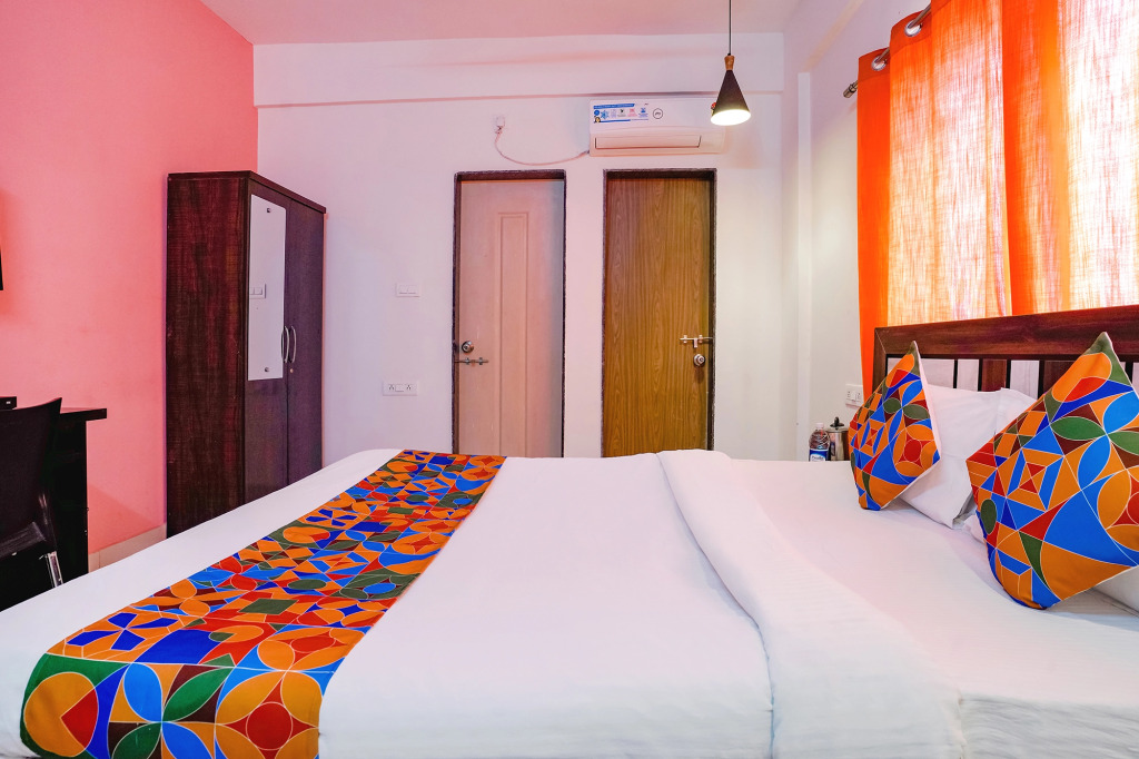 FabHotel Elegant Stay