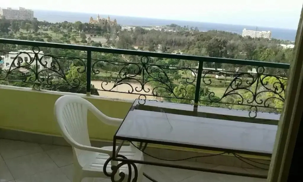Mahdy Apartment