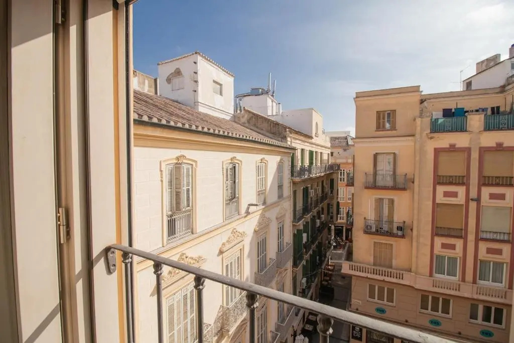 C28 - Mitjana Luminous Penthouse