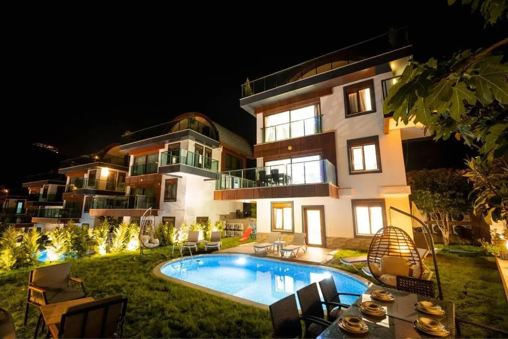 Alanya Luxury Villas