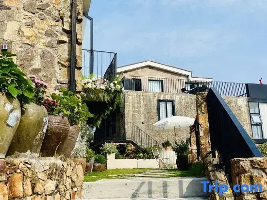 Wenling residential accommodation