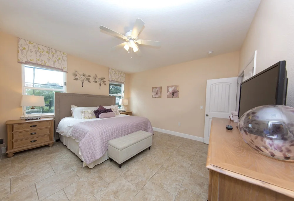 Sr_906r Palm Villa 5 Bedroom Home