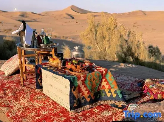 Dunhuang No.7 Starry Sky Desert Hotel