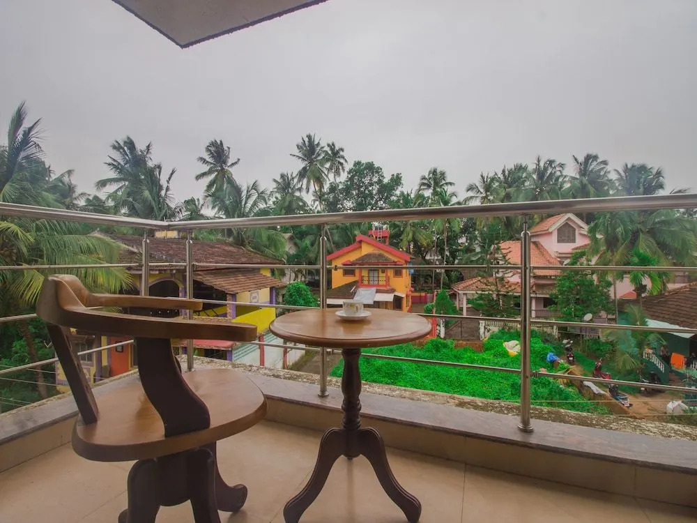 OYO 16519 Home Elegant 3BHK Parra