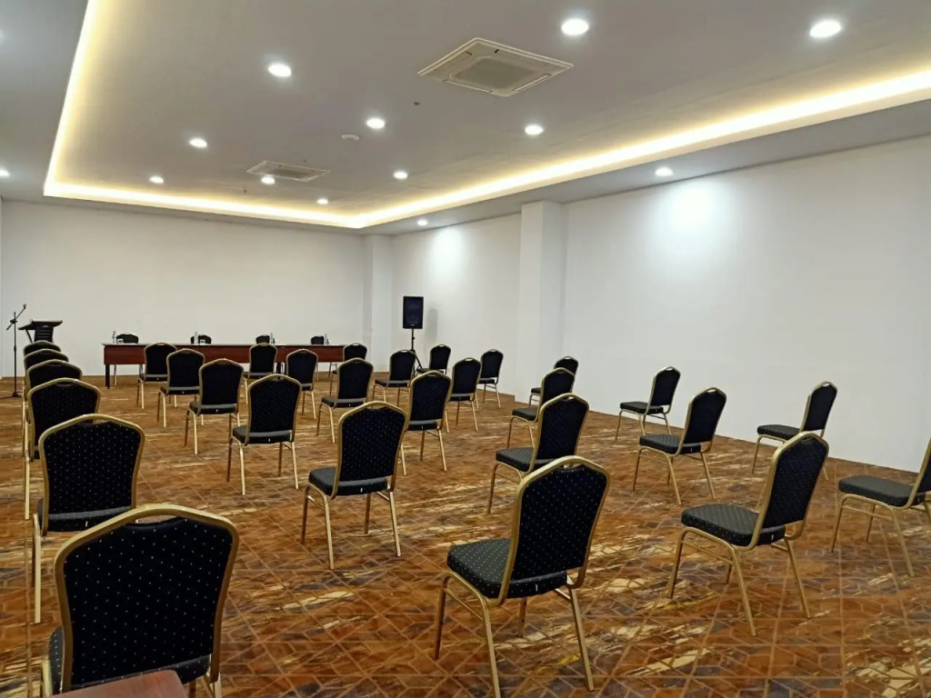 Grand Zuri Ketapang