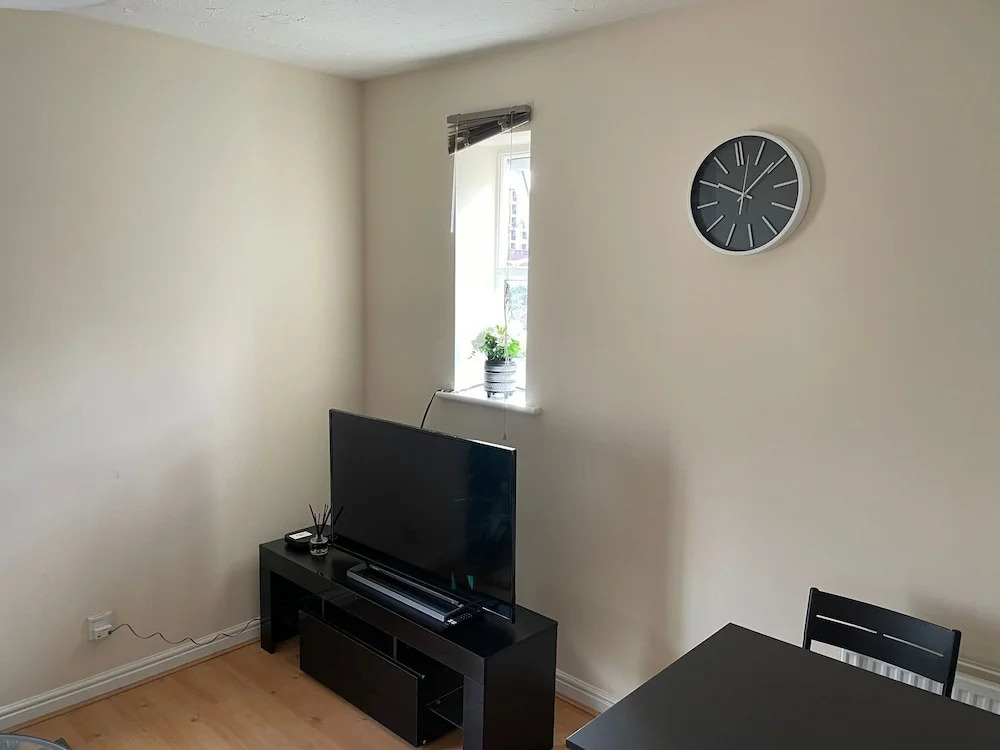 Cozy 1Br Flat Near Uel Campus Beckton/dlr/parking