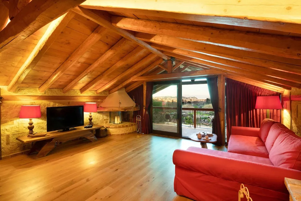 Villa Madera