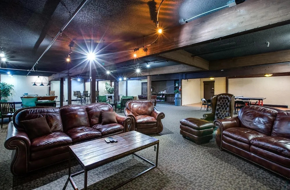 Snowline Lodge Condo #9
