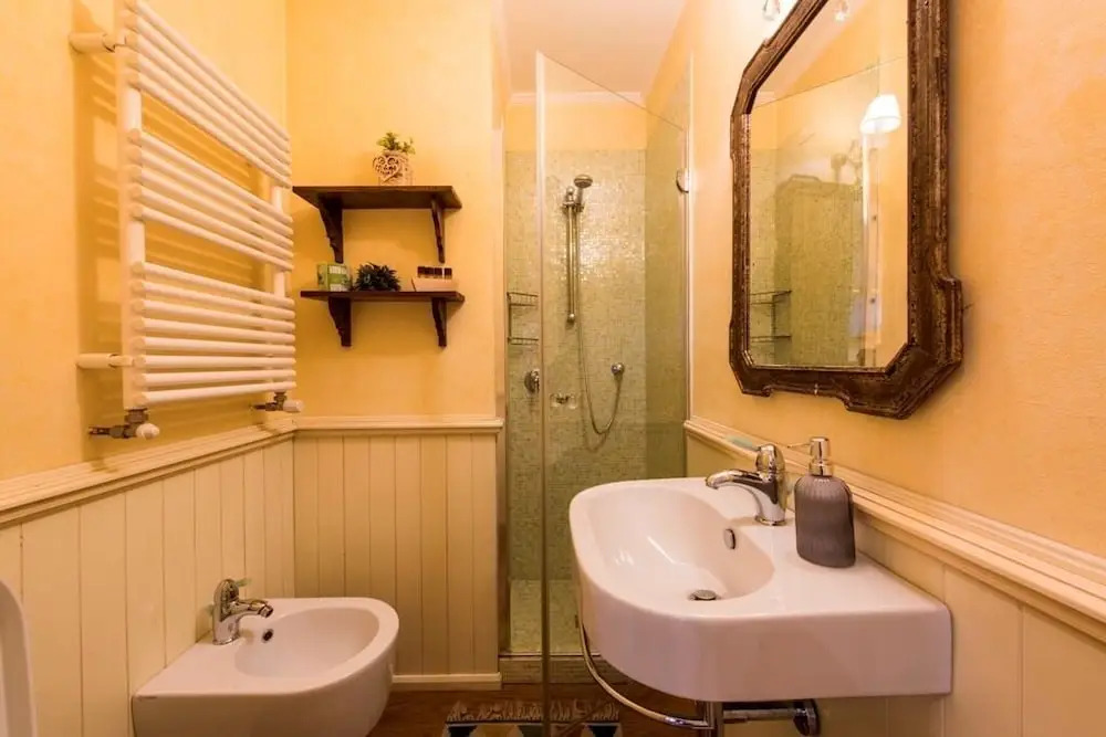 Deluxe Charming Florentine VILLA in the City. PLUS