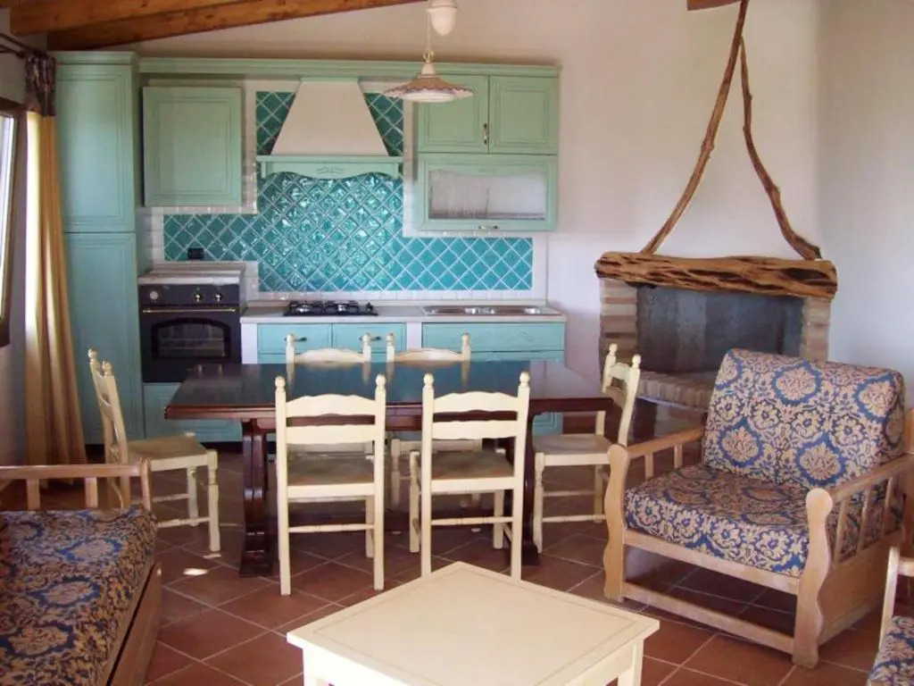 2 bedrooms appartement with sea view enclosed garden and wifi at Sassari