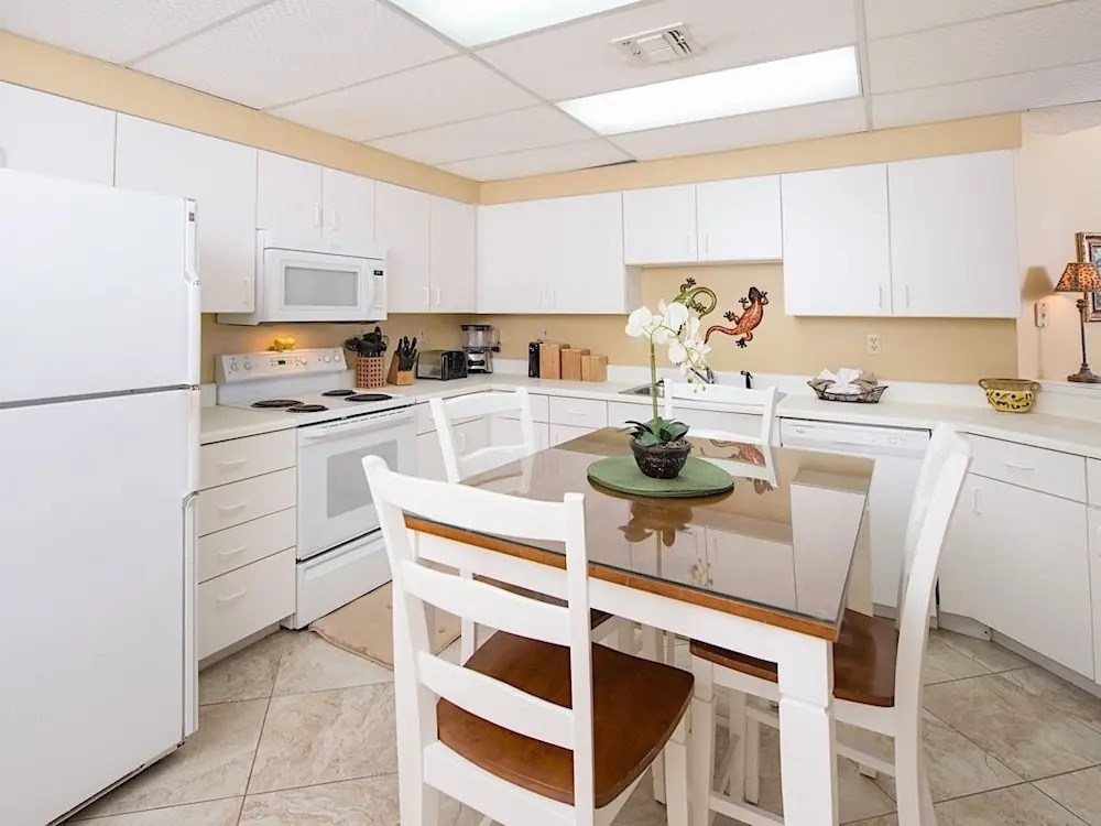 Perdido Beach Boulevard Condo #702-B at The Palms by RedAwning