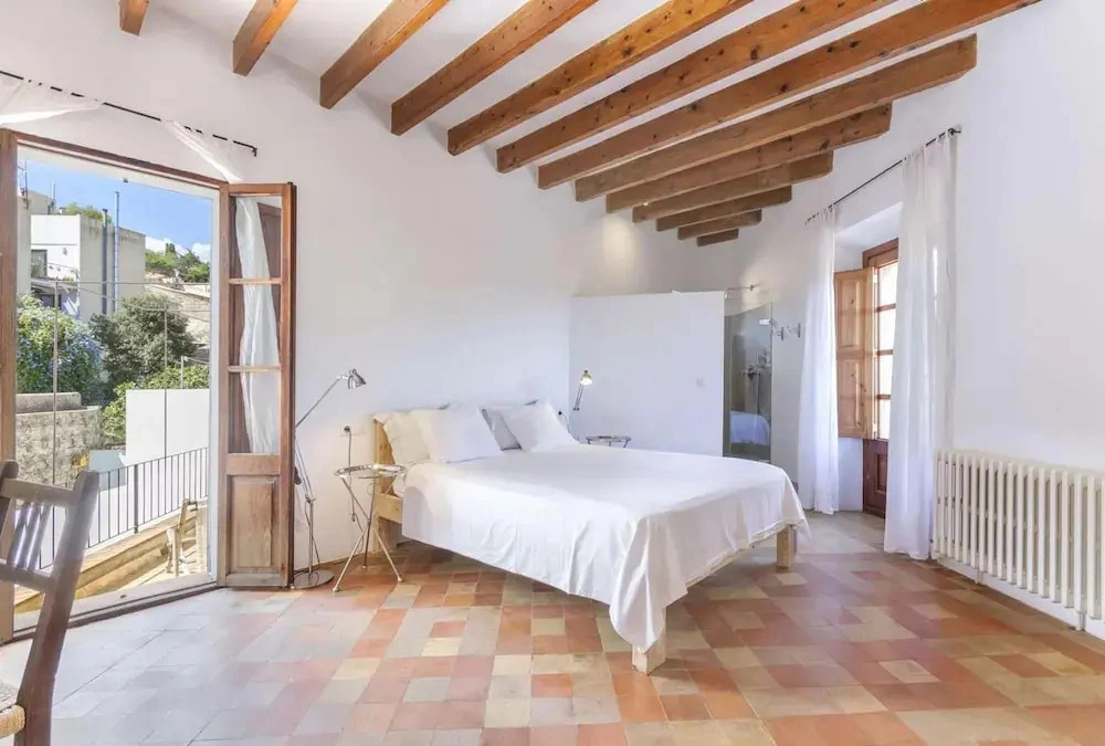 Casa Campomar by Vida Villas