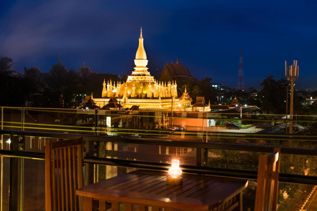 ThatLuang View Hotel