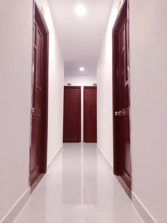 Aurora Hotel