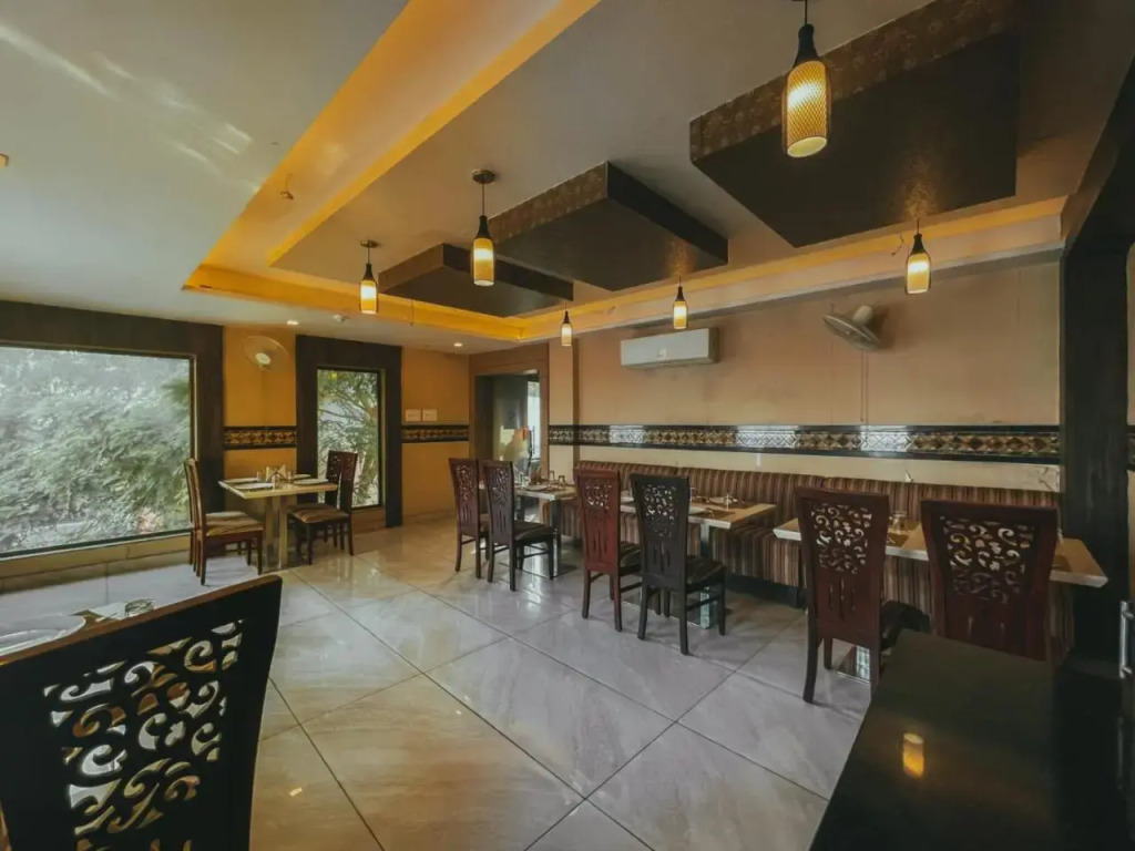 Hotel S L E Residency