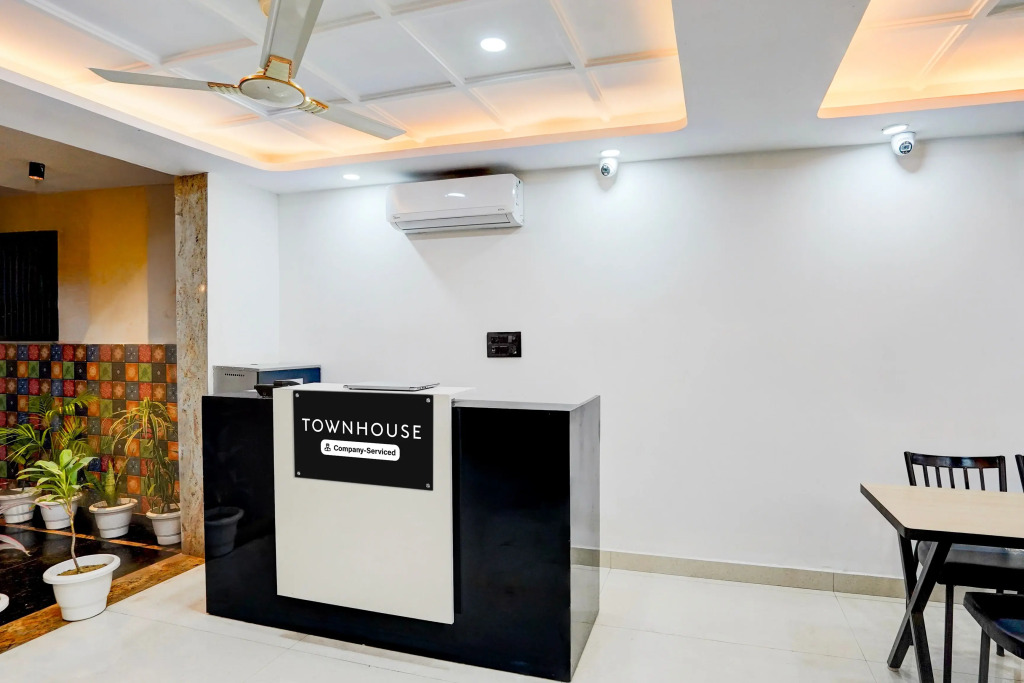 Super Townhouse Sector 143B Noida