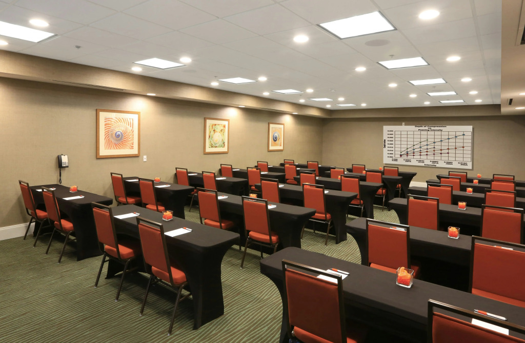 DoubleTree by Hilton Galveston Beach