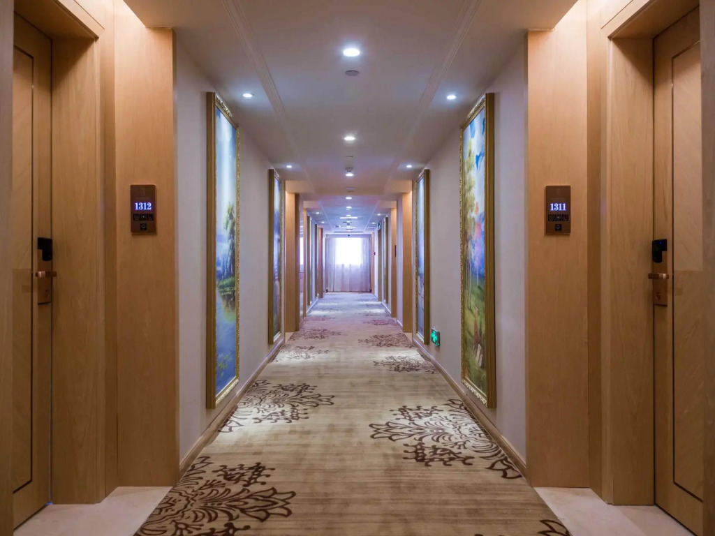 Vienna International Hotel (Yichang Gezhouba Huaxiang Branch)