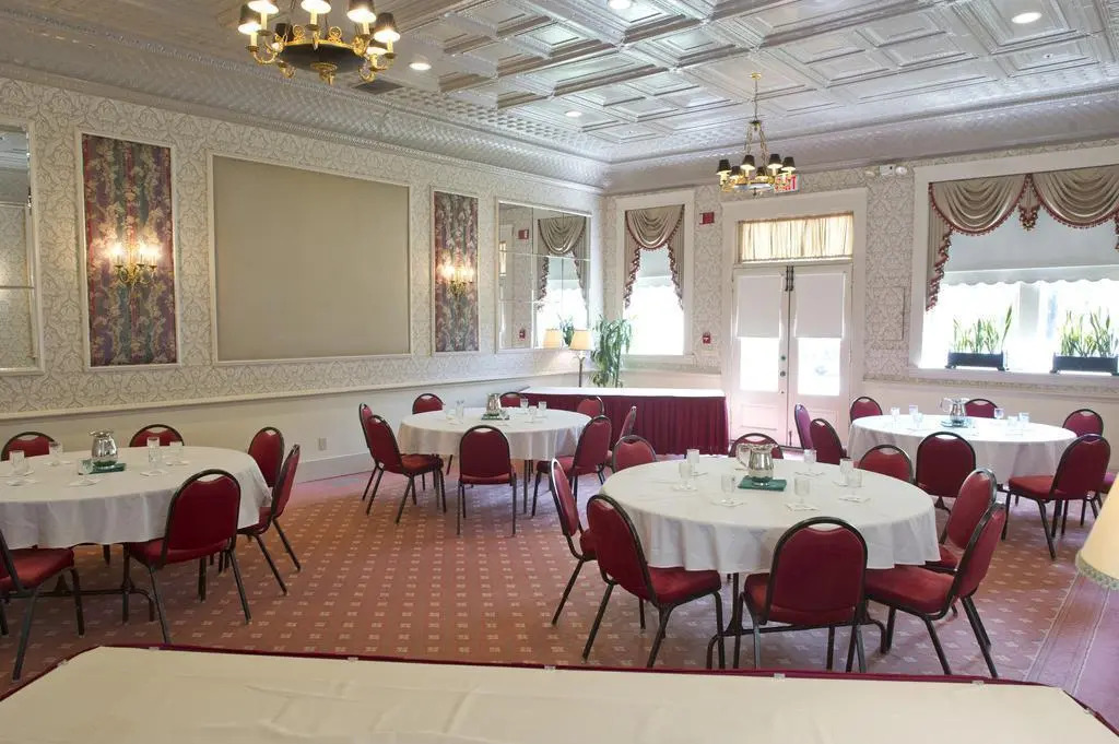 Fulton Lane Inn