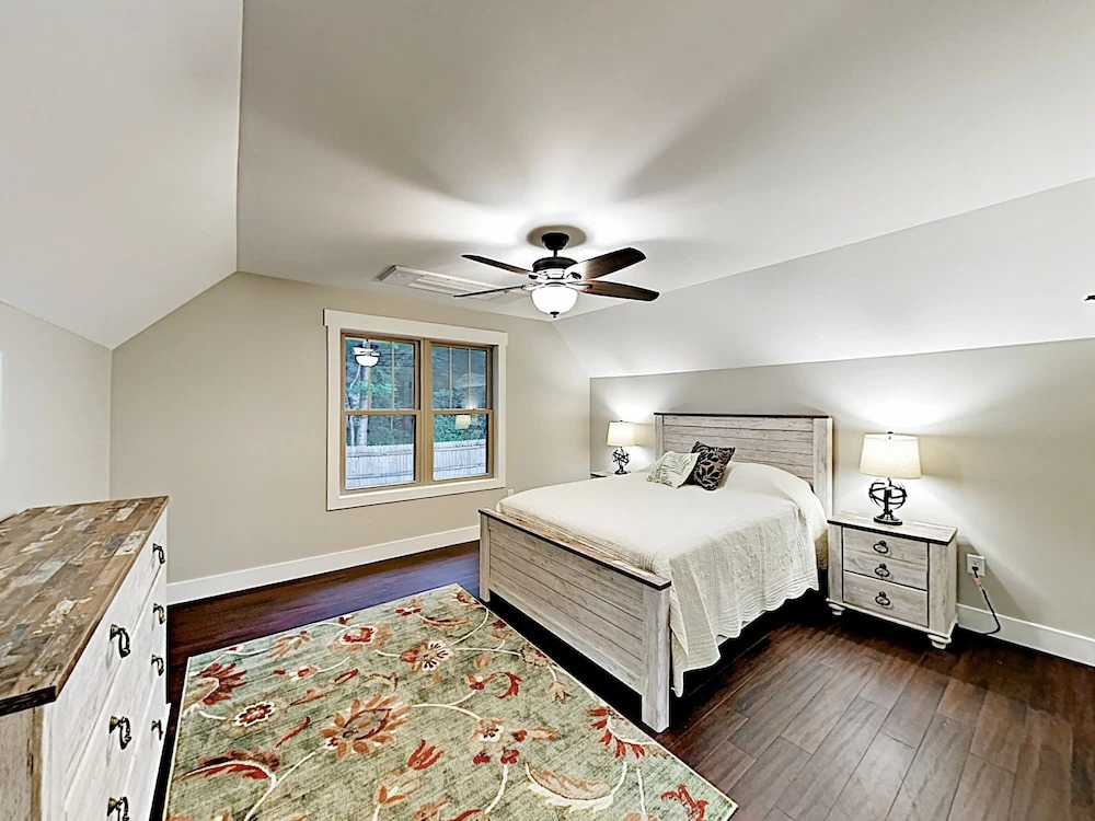 New Listing! Brand-new Near Downtown 3 Bedroom Home
