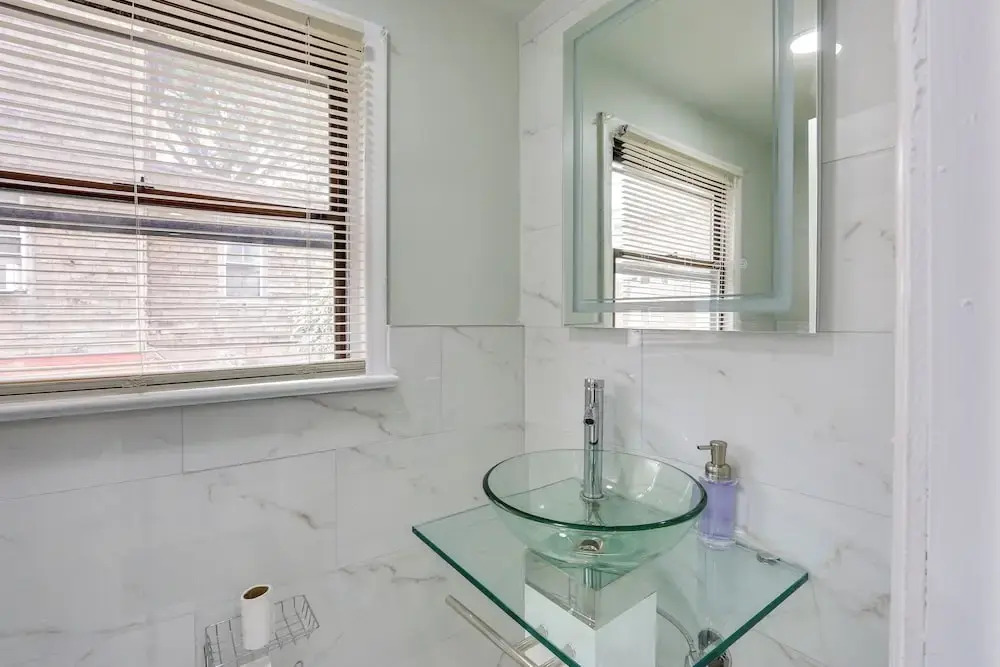Jersey City Vacation Rental ~ 8 Mi to Nyc!