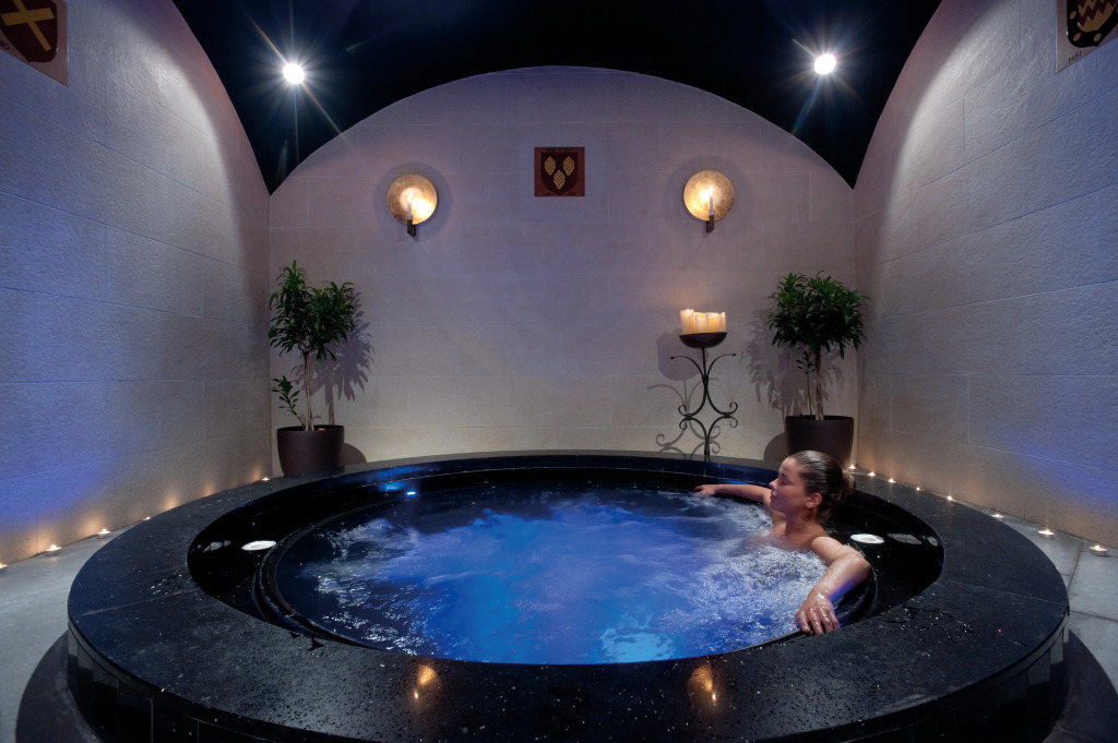 Amathus Elite Suites(Ixia)