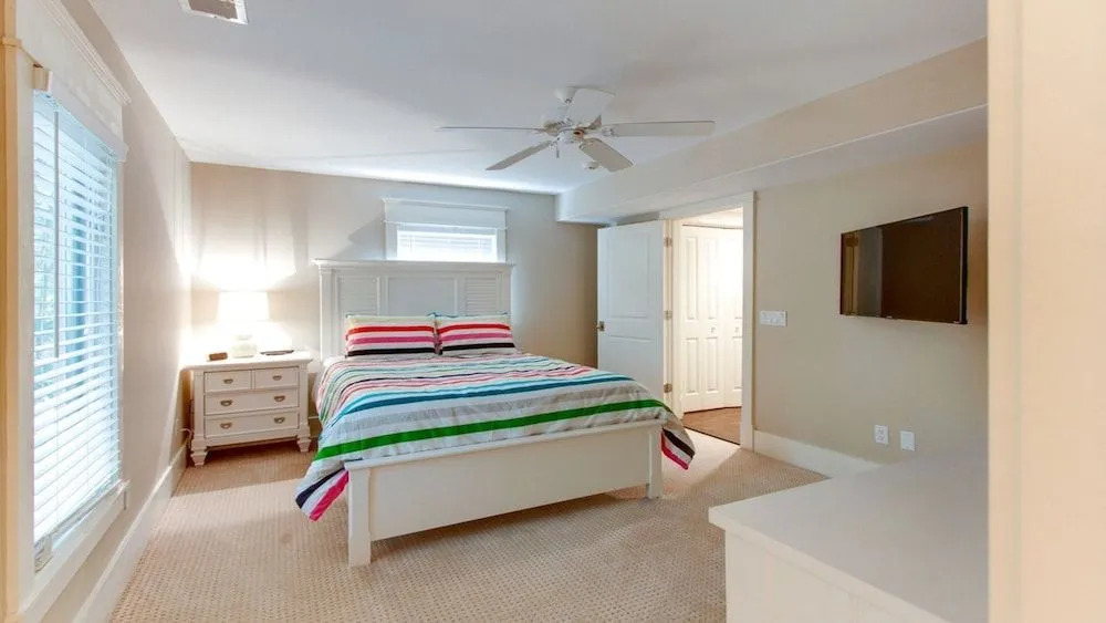1B Sea Lane by RedAwning