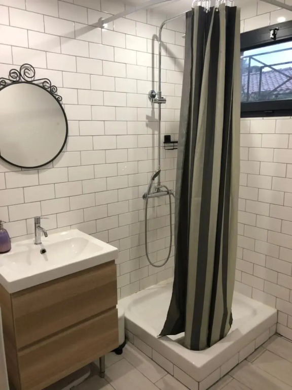 Studio indépendant à Sausset prox ville et plage