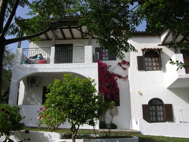 Katerina Apartments
