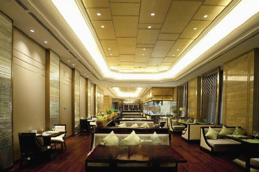 Zhongwei International Holiday Hotel