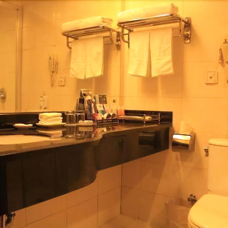 Hongfu Hotel
