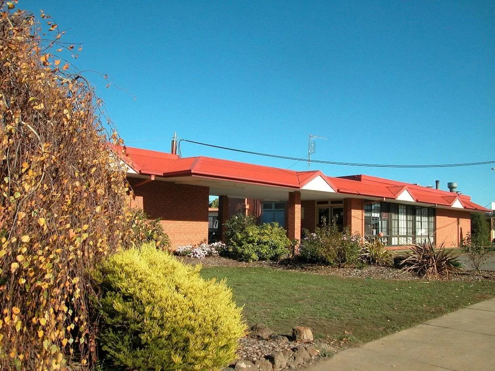 Ambassador Motor Inn