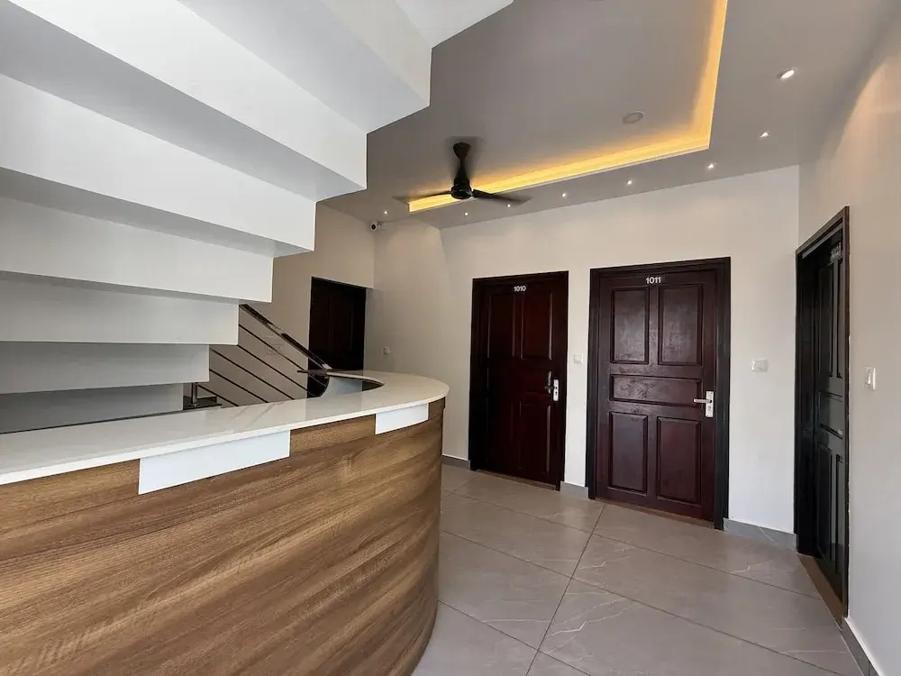 Golden Sands Cherai