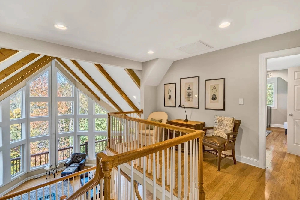 Osprey Cove - Custom Lakefront Home With 2-story Dock, Wifi, Game Room and Fireplace