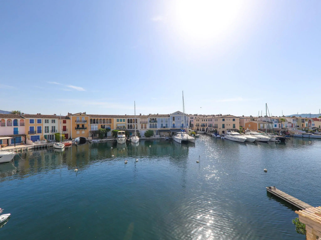 Superb holiday home in Port Grimaud with jetty