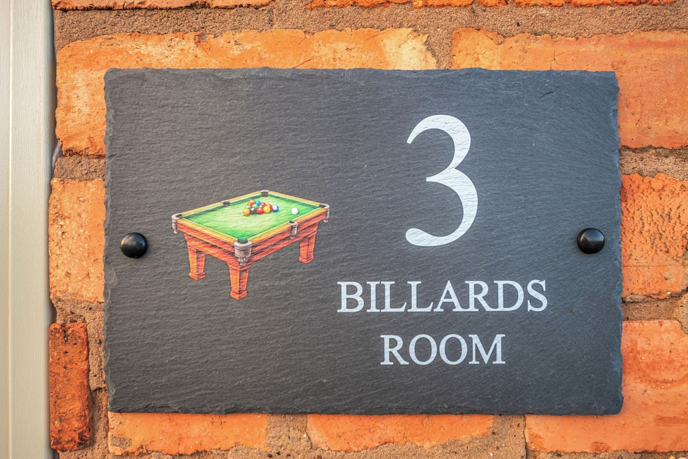 Pools Cottage 3 - Billards Room
