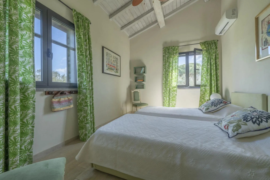 Villa Flaminia in Capalbio area is a comfortable and modern 2-story villa with a private pool, locat-Villa Flaminia
