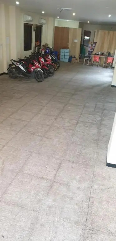 Airport Hotel
