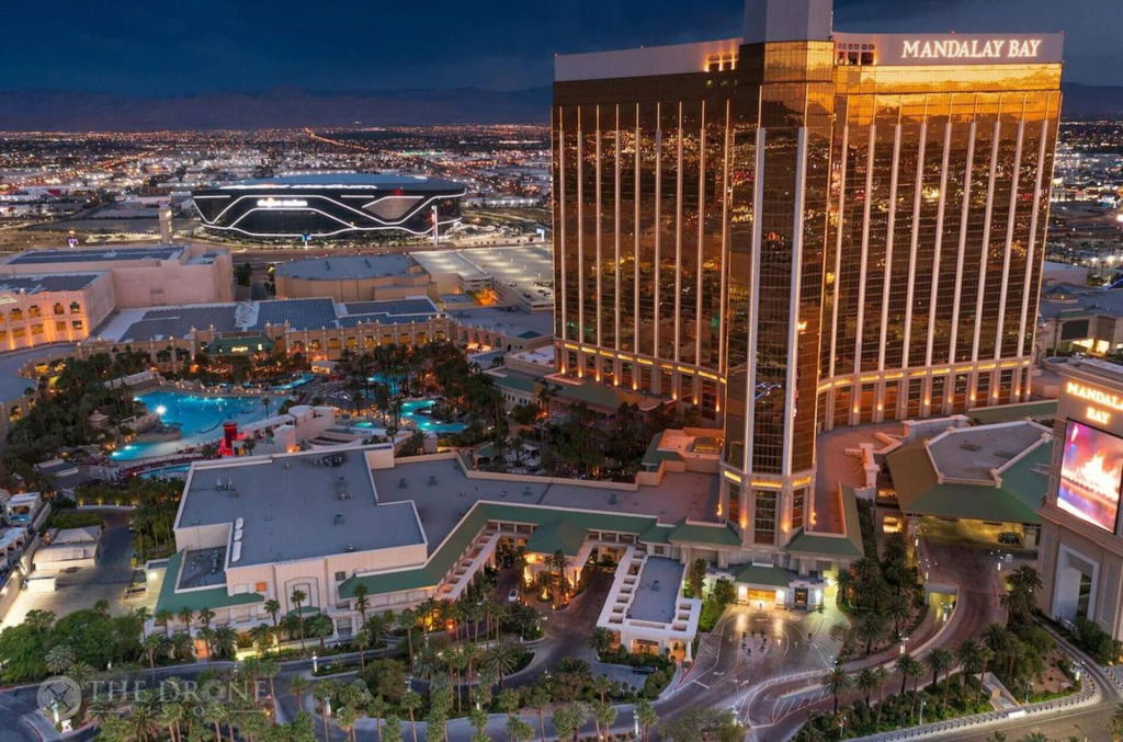 Отель Four Seasons Las Vegas